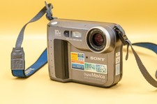 Sony Digital Mavica FD73