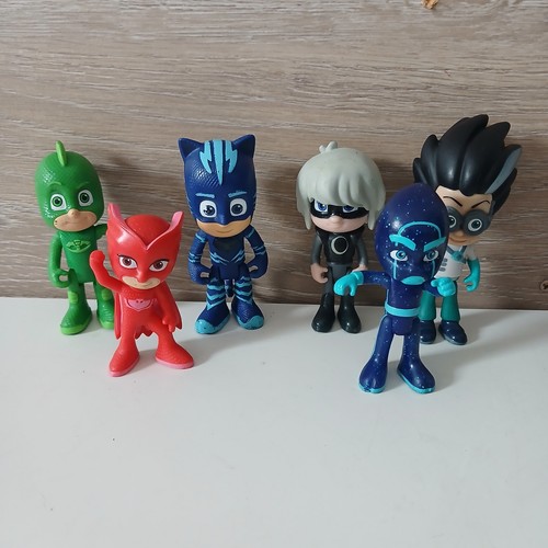 Masks action figures - pj,