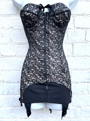 Vintage 1950s black - , lace