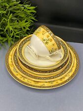 Wedgwood India 5 Piece Place Setting Tea Cup, Saucer, 16cm, 18cm & 20cm Plates