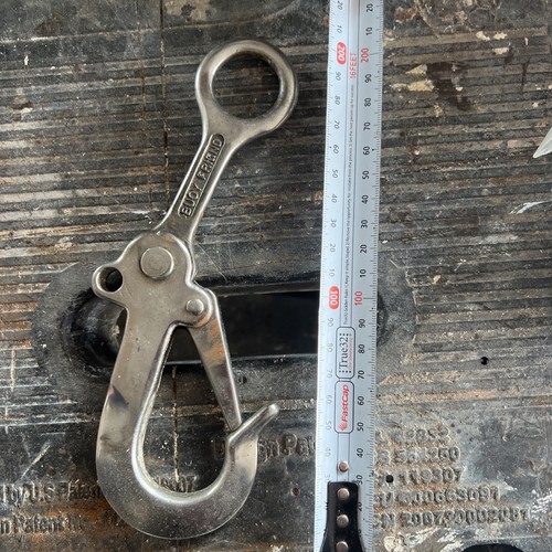 Buoy friend hook - buoy,