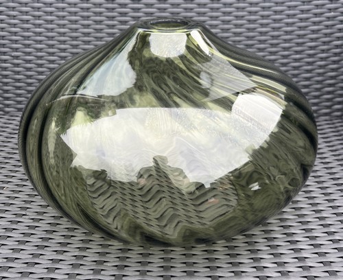 Large green glass ceiling - large,