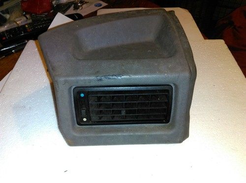 Ldv 400 200 dash corner - /,