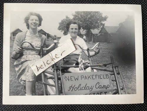 C1930s new pakefield holiday - c1930s,