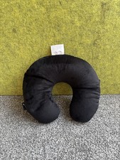 WH Smith Travel U-shaped Neck