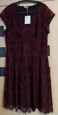 Joe Browns Black & Red  Short Sleeve Lace Dress Size 20. lined.  NWT