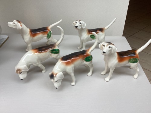 Thick legged foxhounds all - thick,