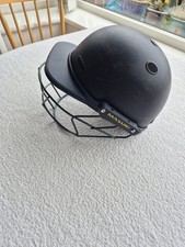 Masuri Junior Cricket Helmet  Carbonfibre with Face Grill and Chin Strap 