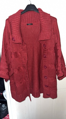 Rust red cable knit - bm,