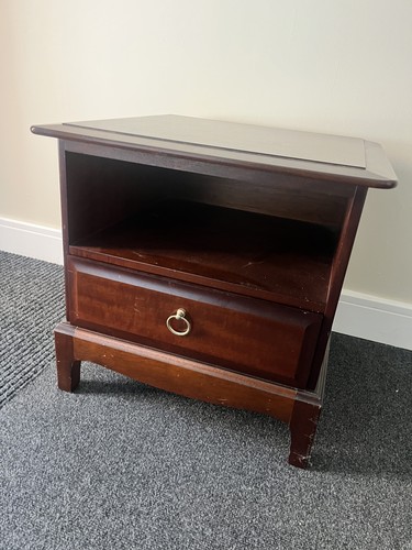 Stag minstrel bedside - stag,