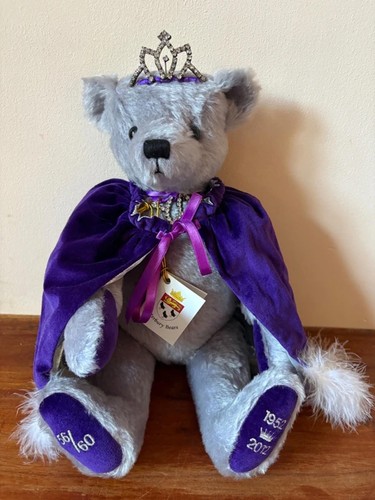 Canterbury bears elizabeth - bears, "elizabeth"