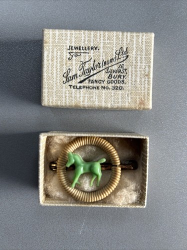Vintage make mend - 'make, &