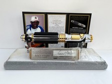 MASTER REPLICAS STAR WARS MACE WINDU AOTC LIGHTSABER SIGNATURE EDITION SE