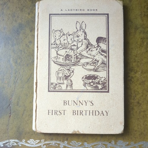 Vintage ladybird book bunny - book, bunny's