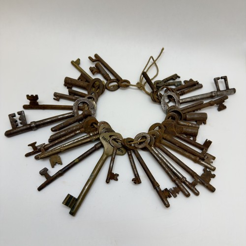 Large bunch antique vintage - bunch, of