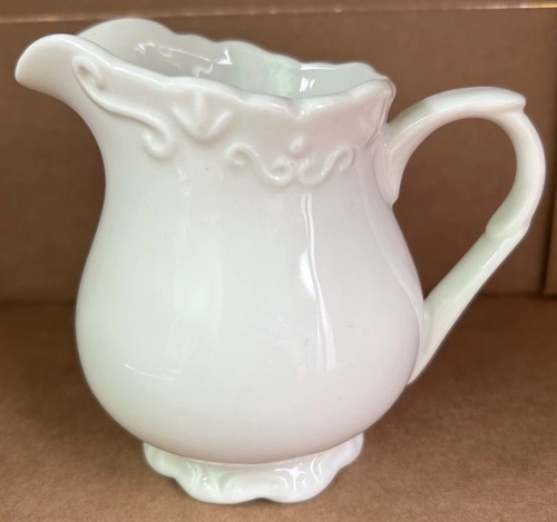 Chic antique denmark white - chic,