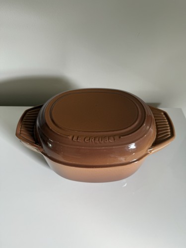 Creuset cast iron - cast, enamel