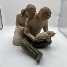 Willow Tree New Life Figurine Father/Mother with Newborn Baby by Susan Lordi 