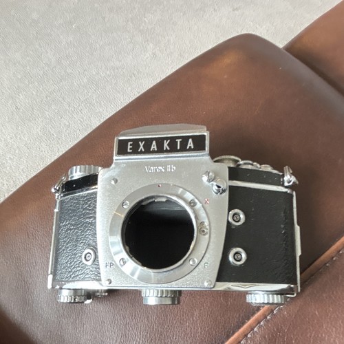 Exakta varex iib vintage slr - exakta,