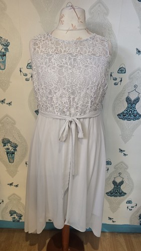 Pretty grey silver lacey - pretty,