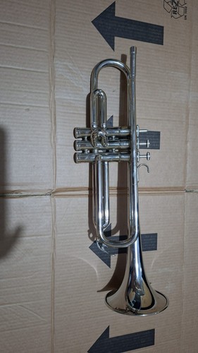 Yamaha ytr 135 trumpet student - ytr-135,