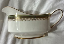 Royal Albert Paragon Kensington Bone China  Gravy Boat Excellent Condition