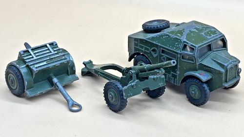 Dinky toys 697 - dinky,