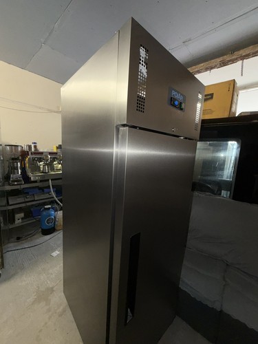 Polar series upright freezer - upright,