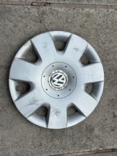 VOLKSWAGEN POLO 14" WHEEL TRIM X 1 HUB CAP GENUINE VW 6Q0601147P CLIP ON TYPE