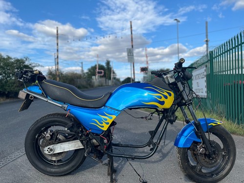 Kawasaki gpz1100 unitrack - kawasaki,