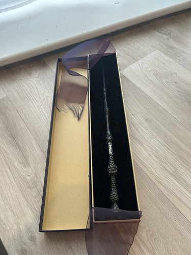Harry potter wand - harry,