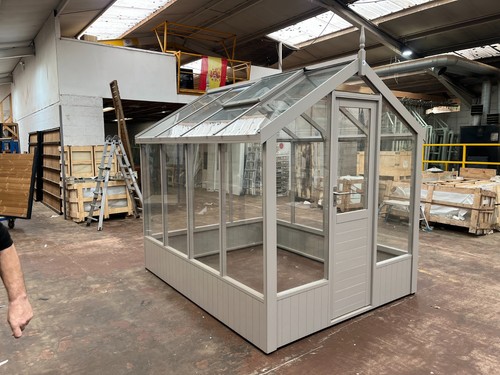 Timber greenhouse 6ft8 8ft4 - timber, x