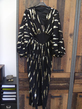 stunning ladies GIFNISETI padded cup gold sequin occasion dress size 16/ 18