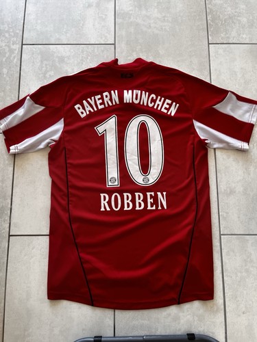 Bayern munich 2010 2011 - 2010/2011, home