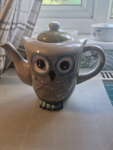 Cute owl teapot new and - cute,