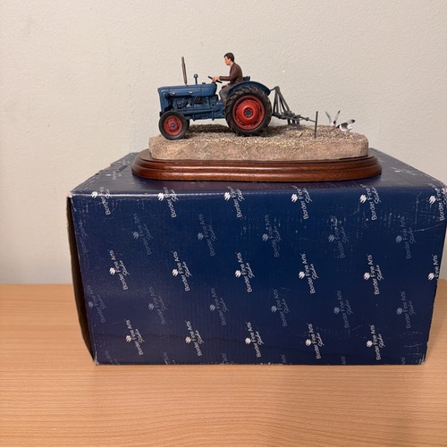 Border fine arts ford tractor - fine,