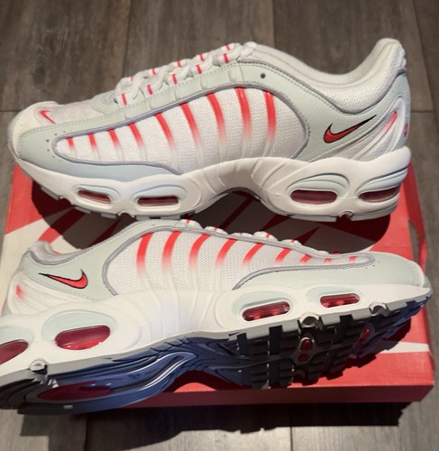 Brand new nike air - brand,