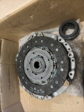LuK 600023400 Clutch Kit Fits