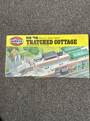 Airfix thatched cottage oo - airfix,