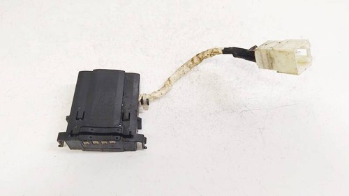 Mazda 2007 door contacts - mazda,