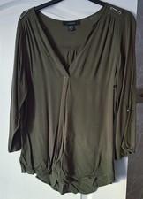 Size 10 Green Long Sleeve