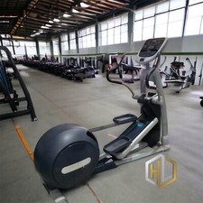 Precor EFX 833 Elliptical w/