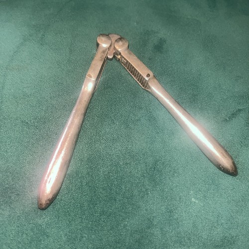 Antique twisted brass - antique,