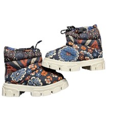 FARM RIO Pineapple Flower Lug