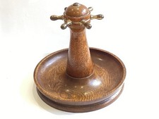 VINTAGE 6 PIPE DISPLAY RACK STAND HOLDER OAK WOOD TREEN BRASS CIRCULAR. (G1634)