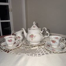 ROYAL ALBERT “TRANQUILITY”