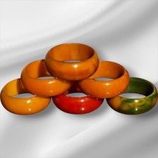 Bakelite 1930's Multi-Coloured Catalin Napkin Rings (Original Box)