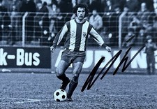 GERD MULLER HAND SIGNED 6X4