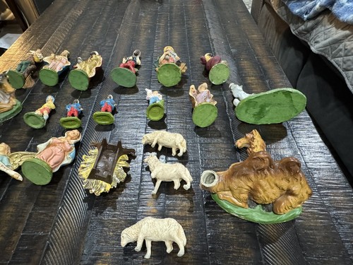 Vintage italian nativity set - nativity,
