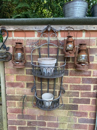 Large black iron - large, metal